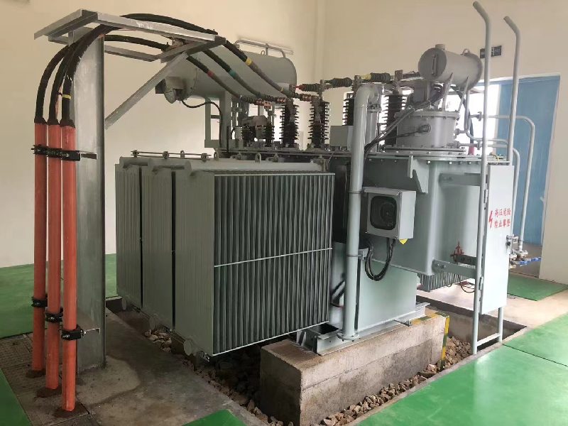 Comparaison du transformateur de distribution entre jusqu'à 800 kVa et jusqu'à 800 kVa